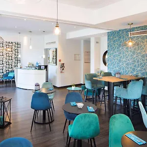 Relais Acropolis Νίκαια